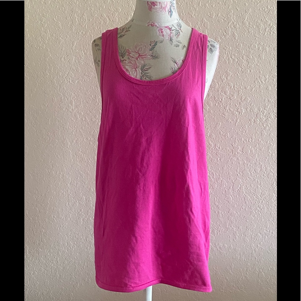 Pink tank top